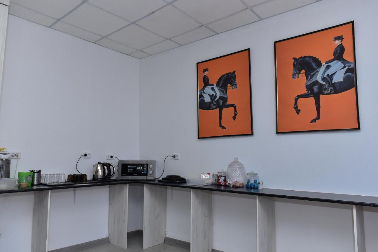 Hotel Fresh Aktöbe Dış mekan fotoğraf