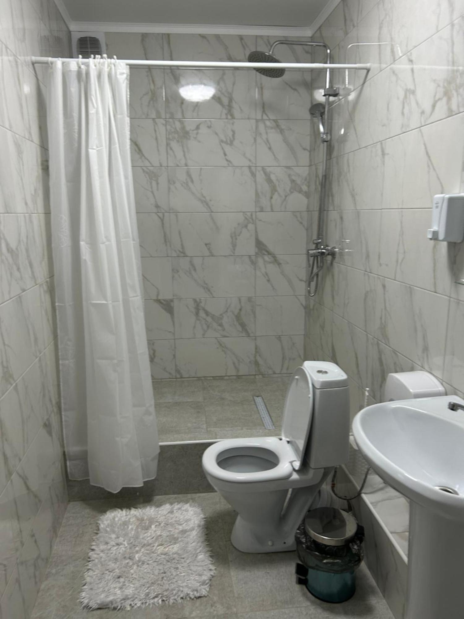 Hotel Fresh Aktöbe Dış mekan fotoğraf